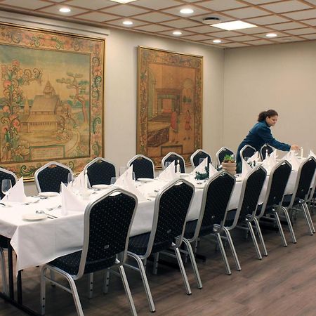 Henriks Hotell Skien Exterior foto