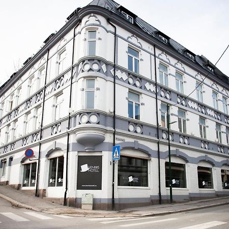 Henriks Hotell Skien Exterior foto